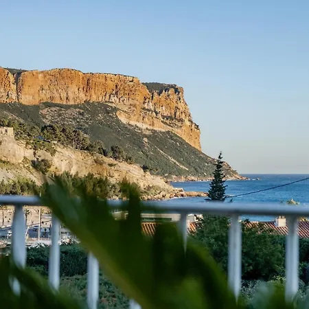 Le Verdesco Par Dodo-a-cassis Apartment