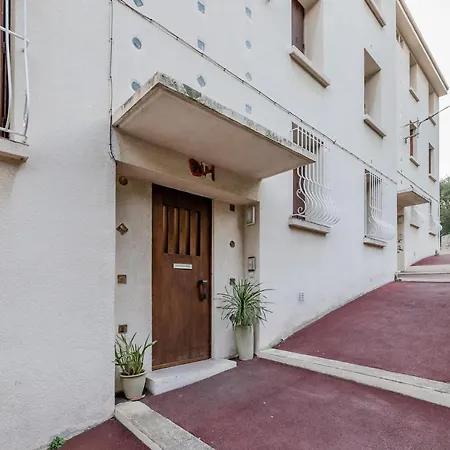 Le Verdesco Par Dodo-a-cassis Apartment